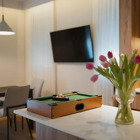 Mivida Apartment *